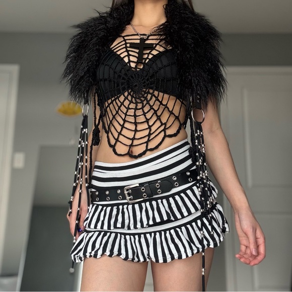 Crochet Web Top - Picture 3 of 11